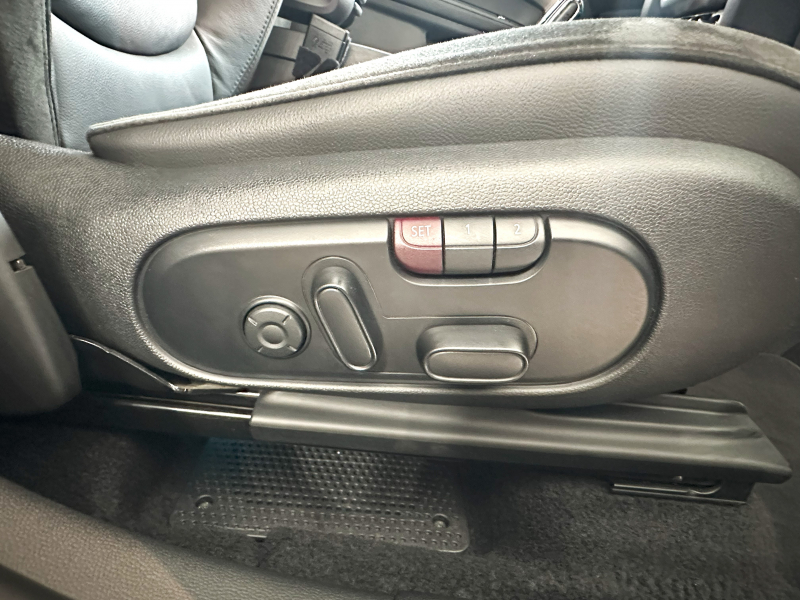 car thumbnails